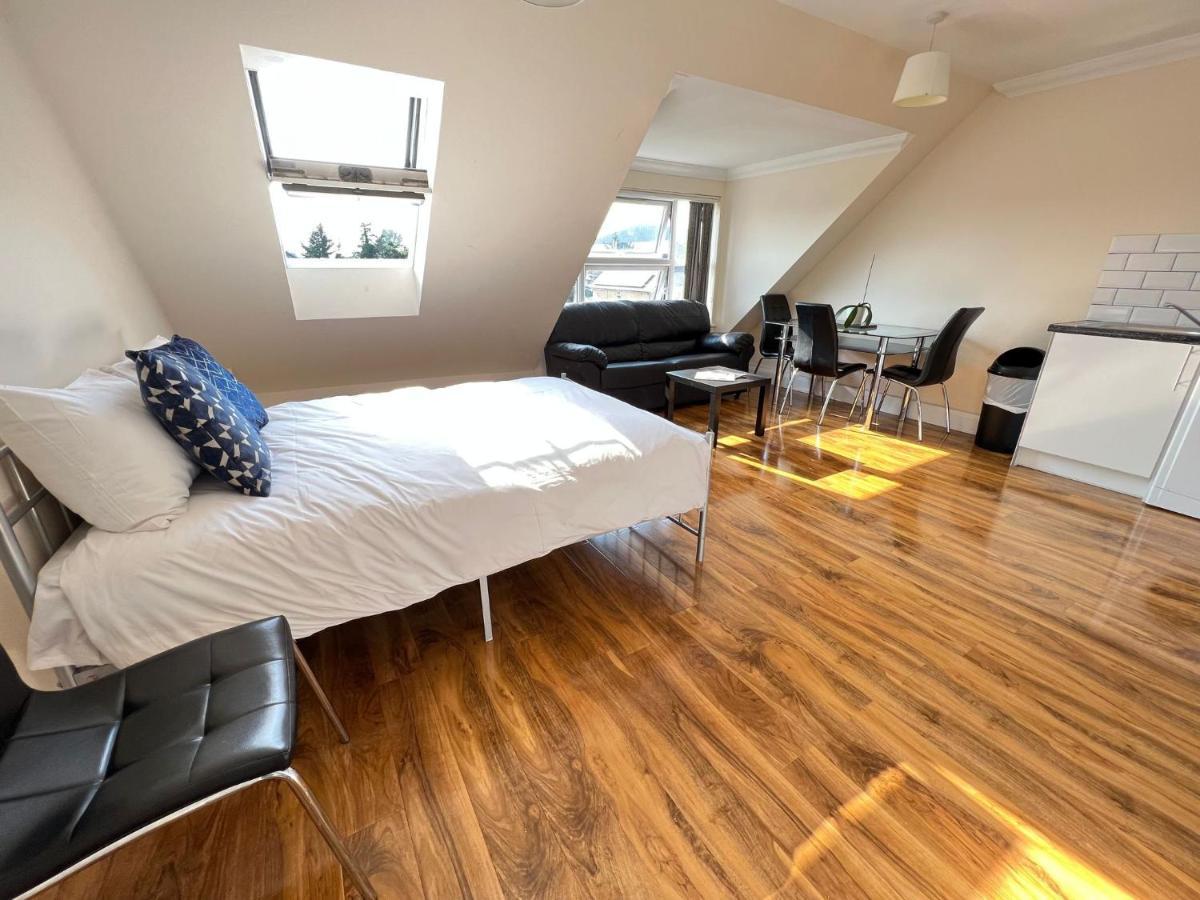 Rc Airport Rooms Stanwell Eksteriør billede