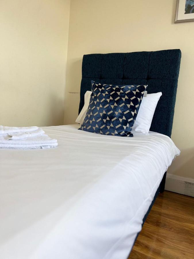 Rc Airport Rooms Stanwell Eksteriør billede