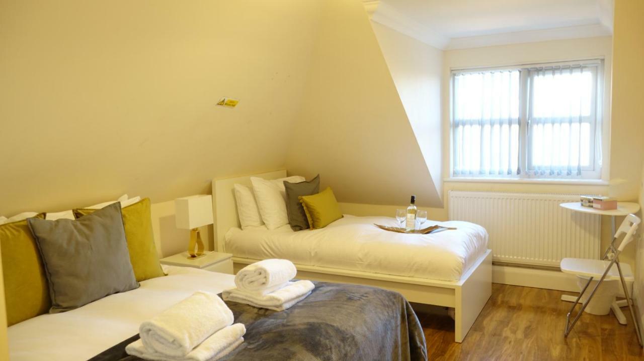 Rc Airport Rooms Stanwell Eksteriør billede