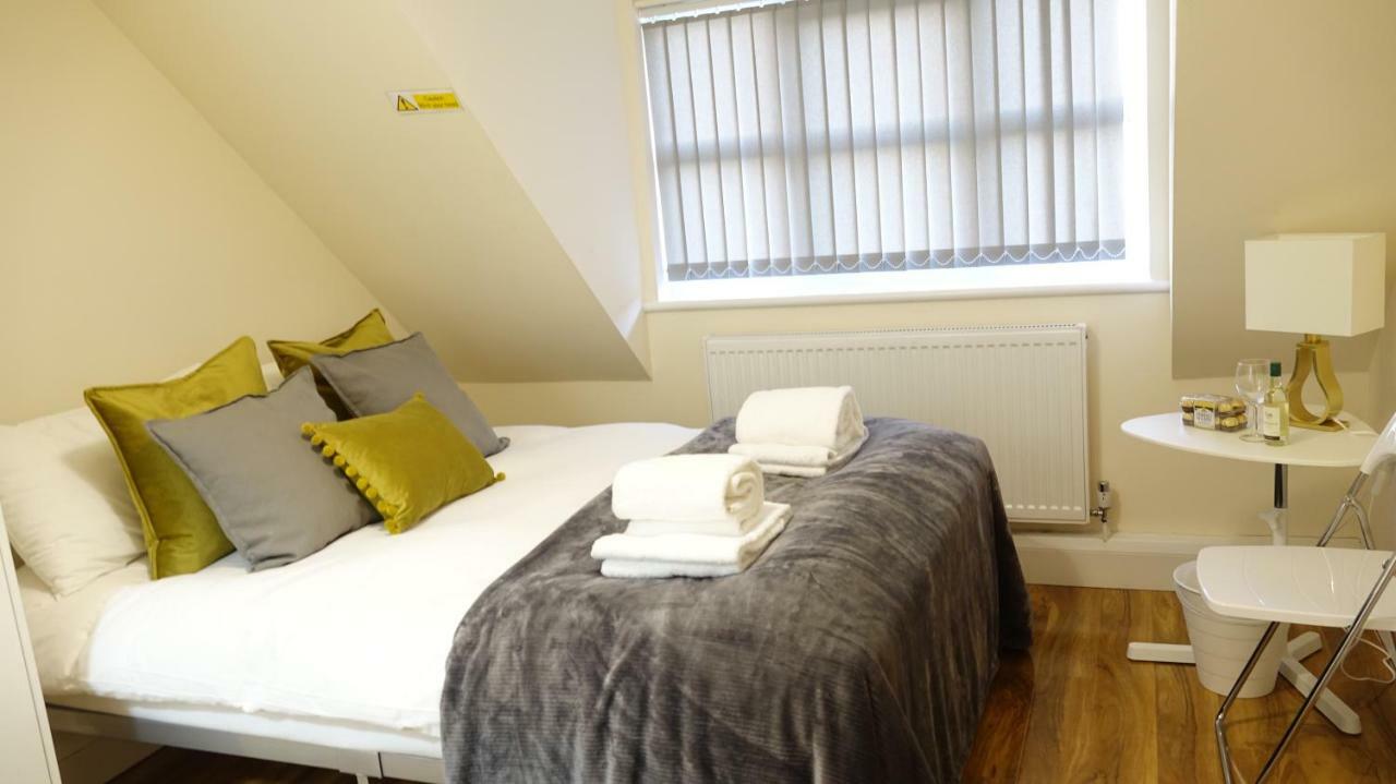 Rc Airport Rooms Stanwell Eksteriør billede